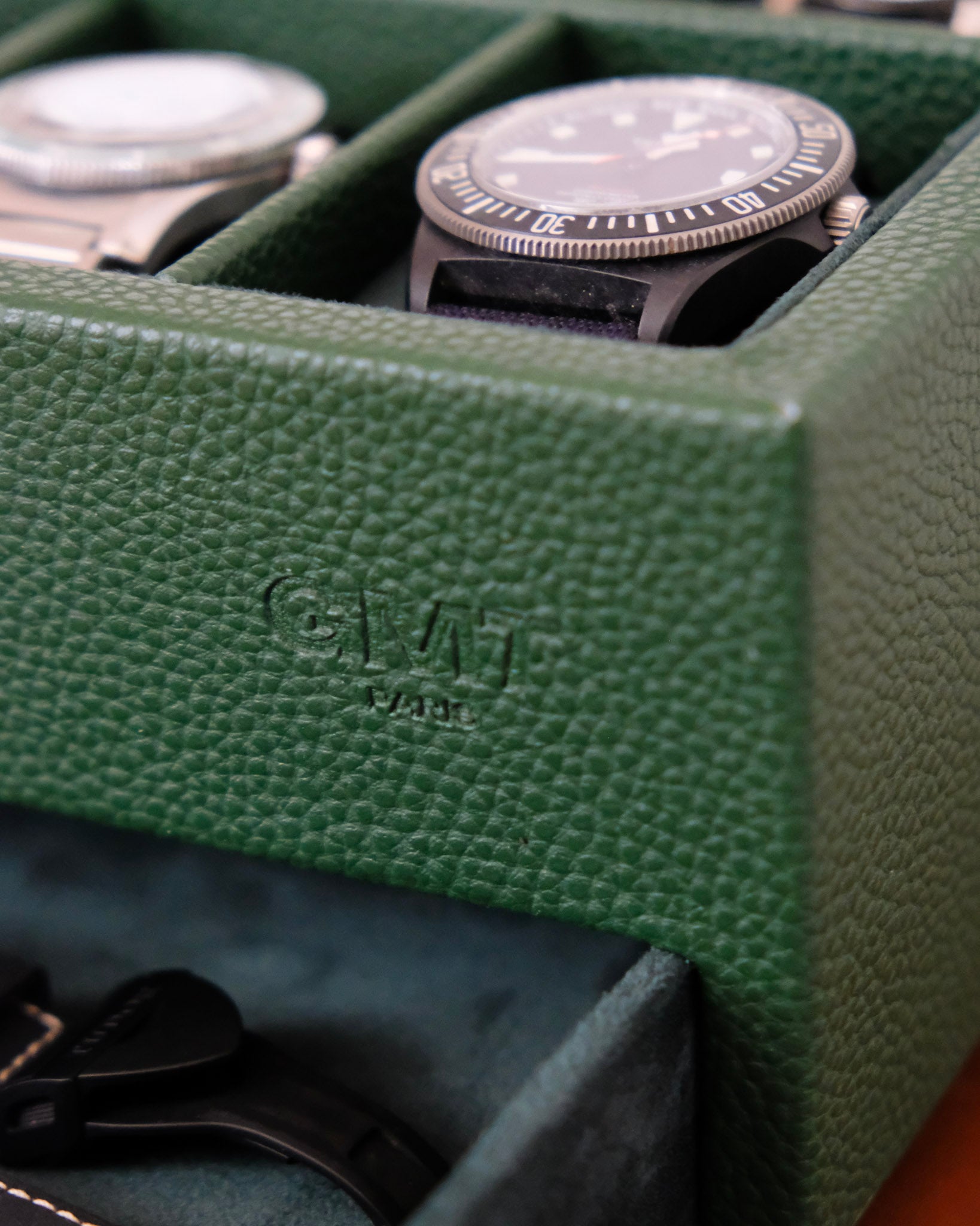 Jean watch box 10 slots + drawer-feature-3