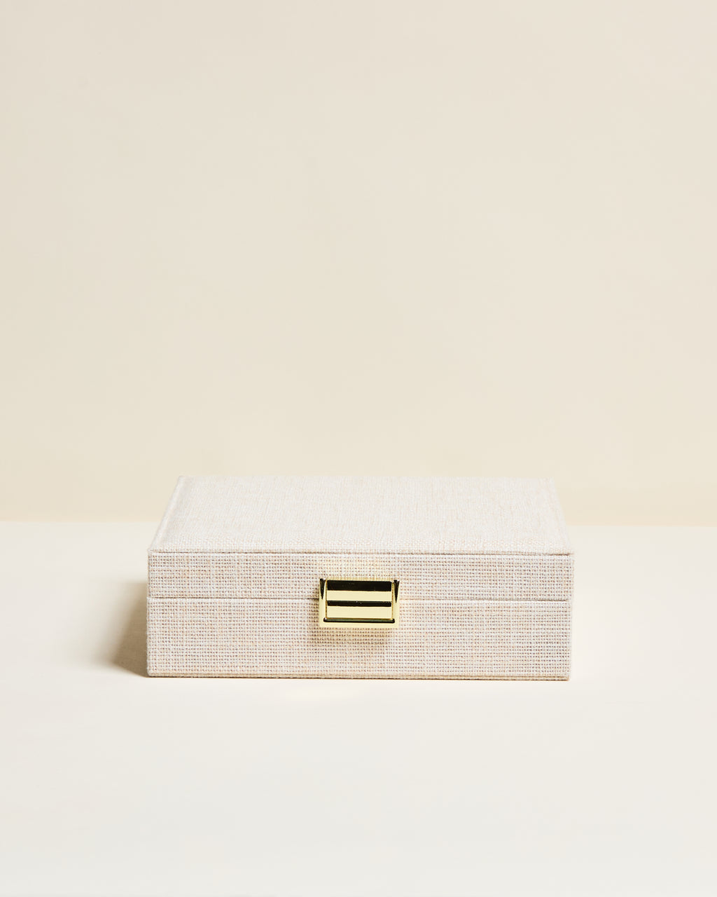 Anne Linen Jewelry Box