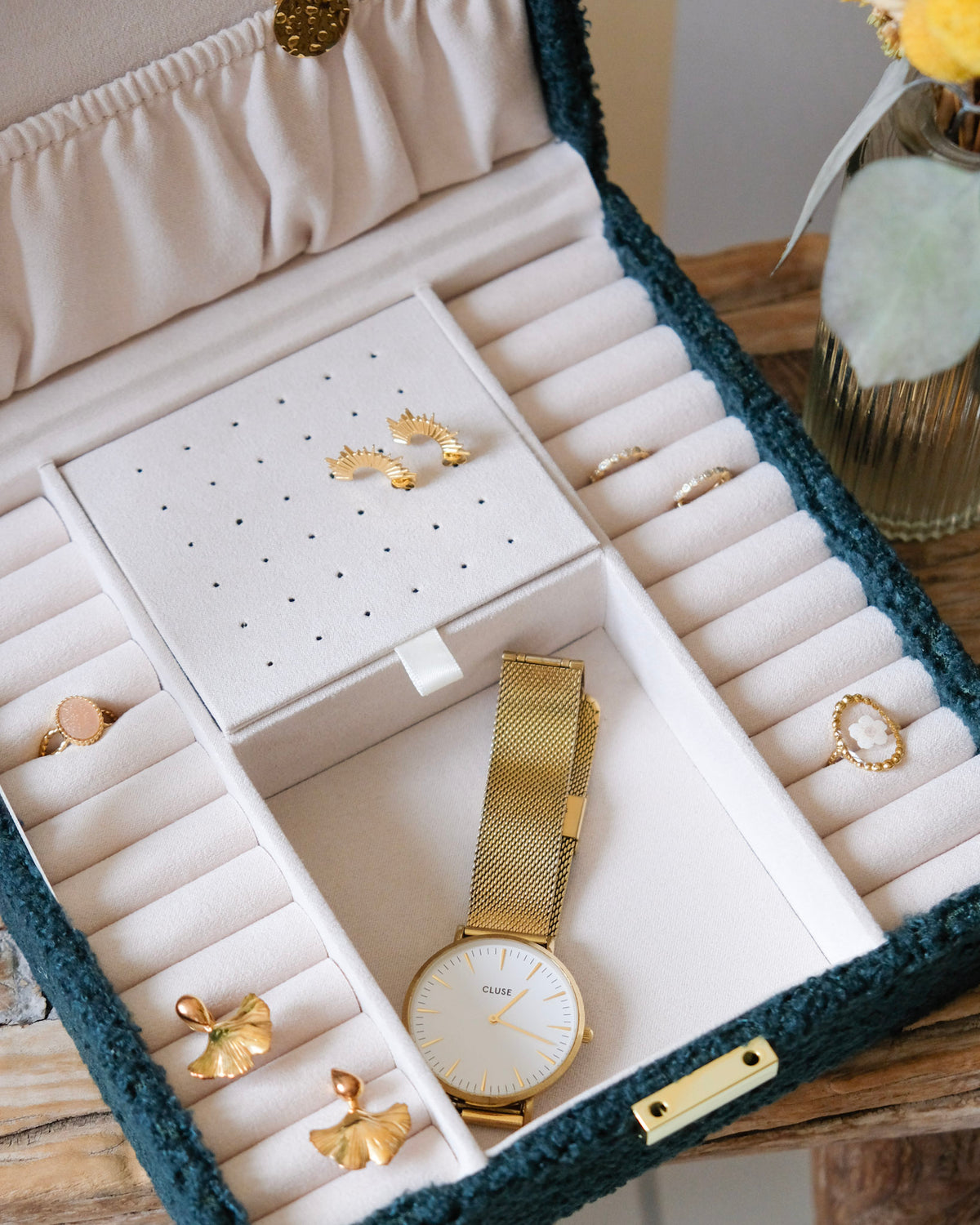 Anne Fuzzy Jewelry Box - Outlet