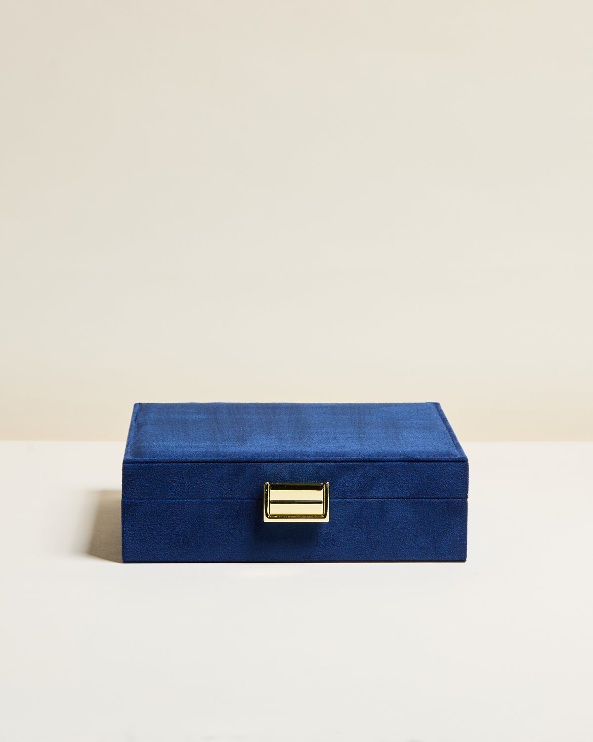 Anne velvet jewelry box
