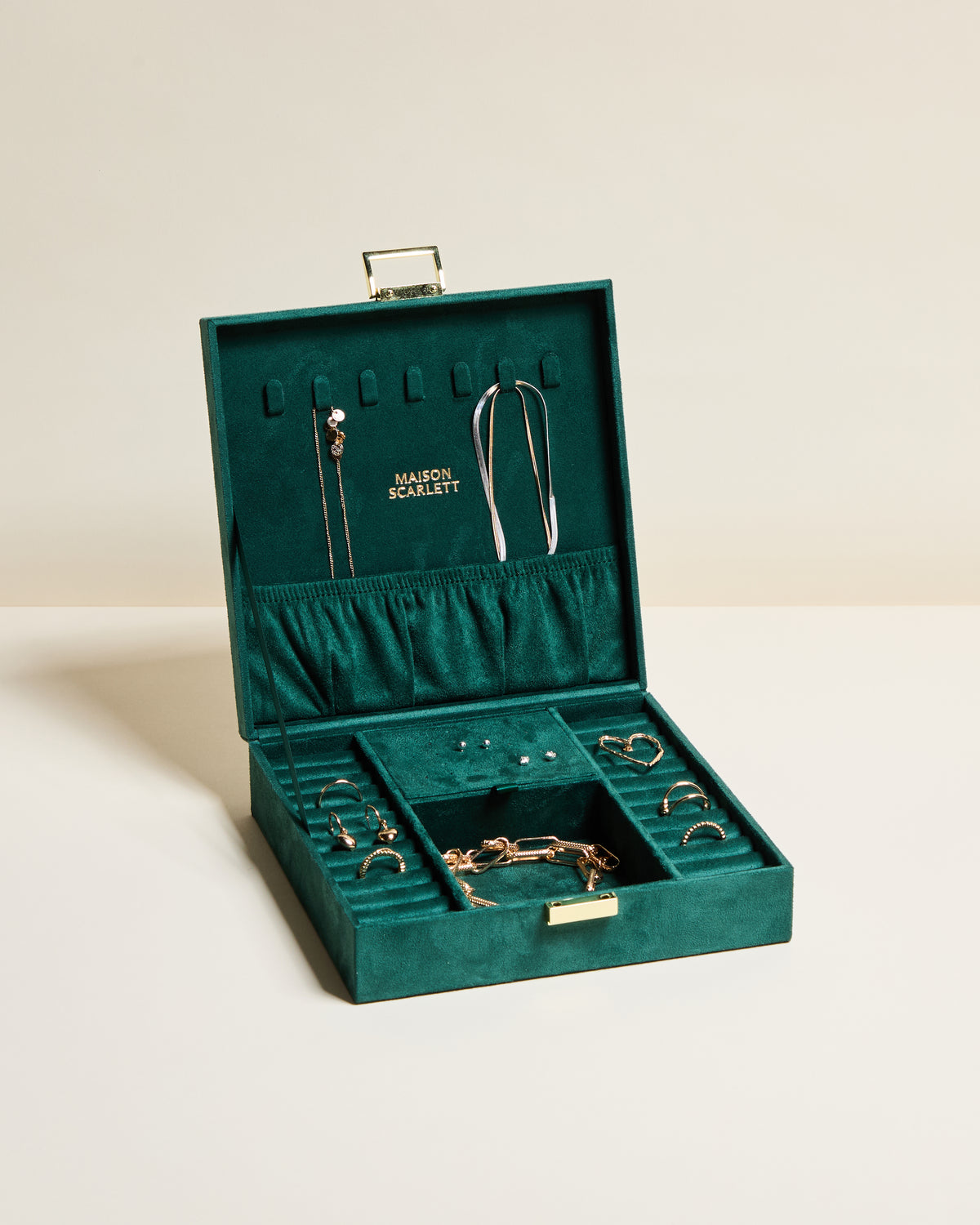 Anne velvet jewelry box