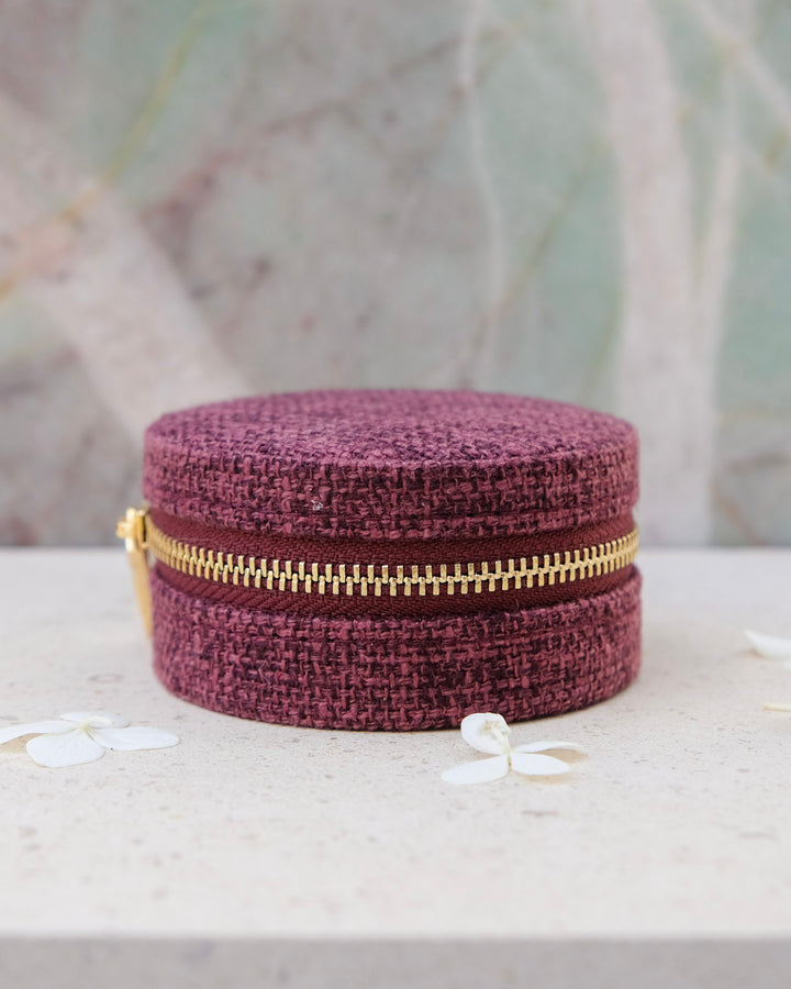 Yvonne linen effect travel jewelry box