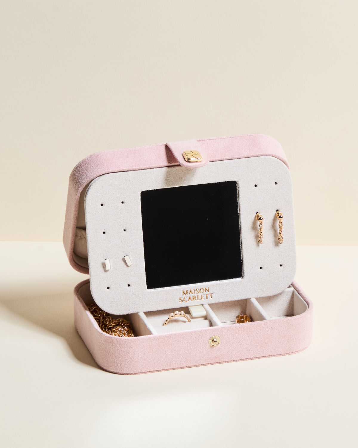Brigitte velvet travel jewelry box