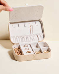 Brigitte velvet travel jewelry box