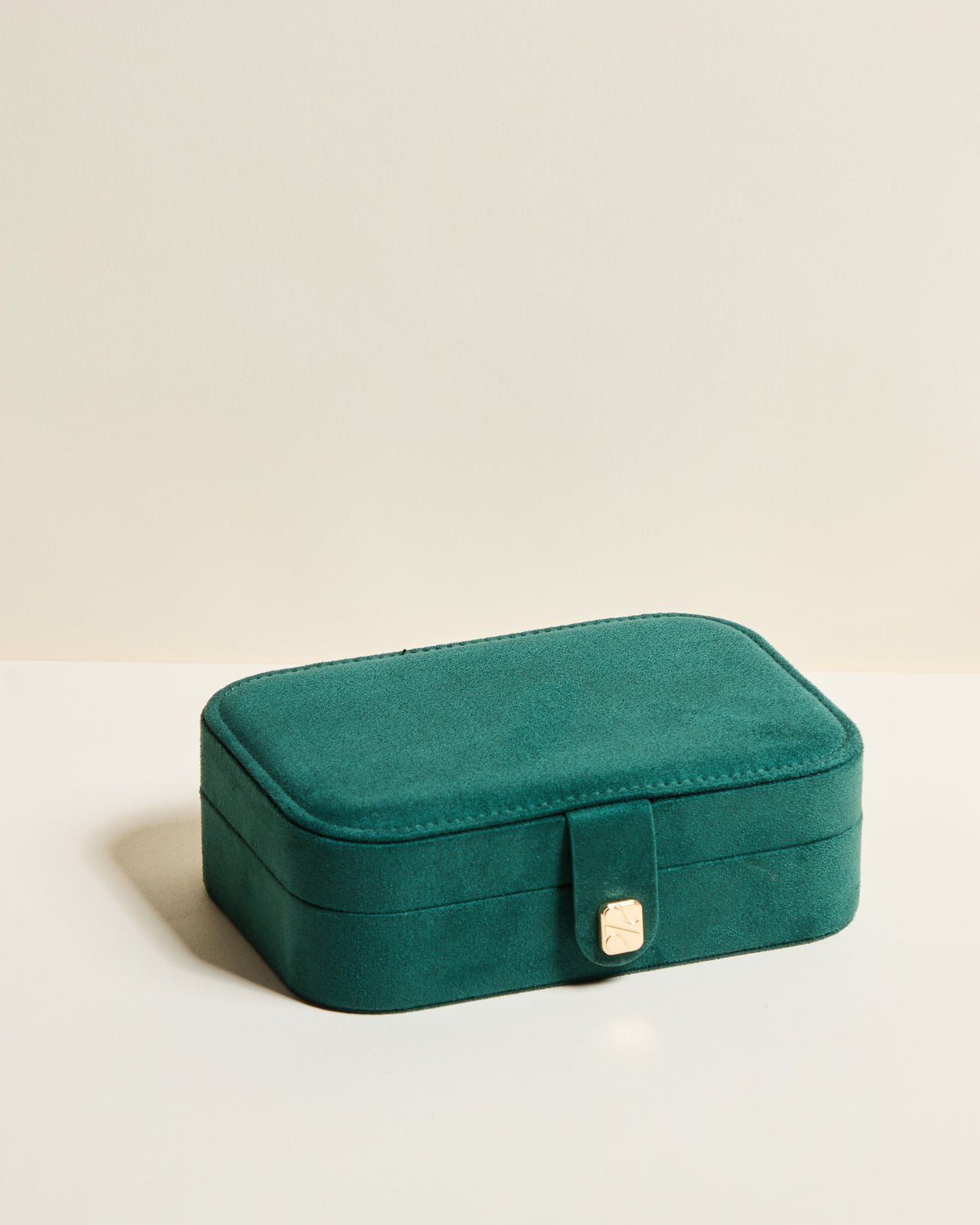 Brigitte velvet travel jewelry box