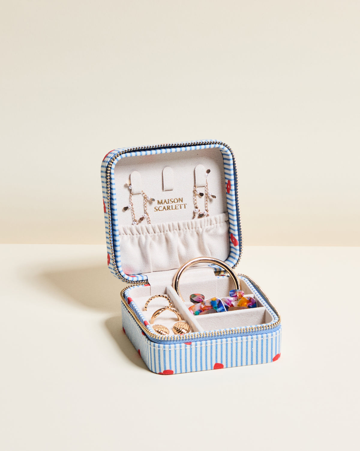 Corinne Half-Spoken Travel Jewelry Box