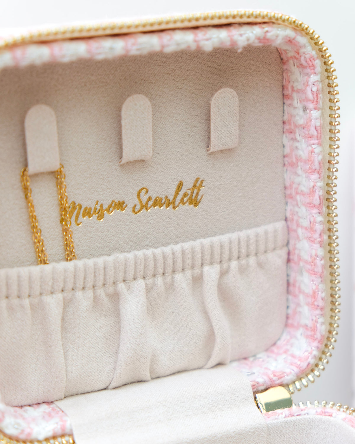 Corinne Houndstooth Travel Jewelry Box - Outlet