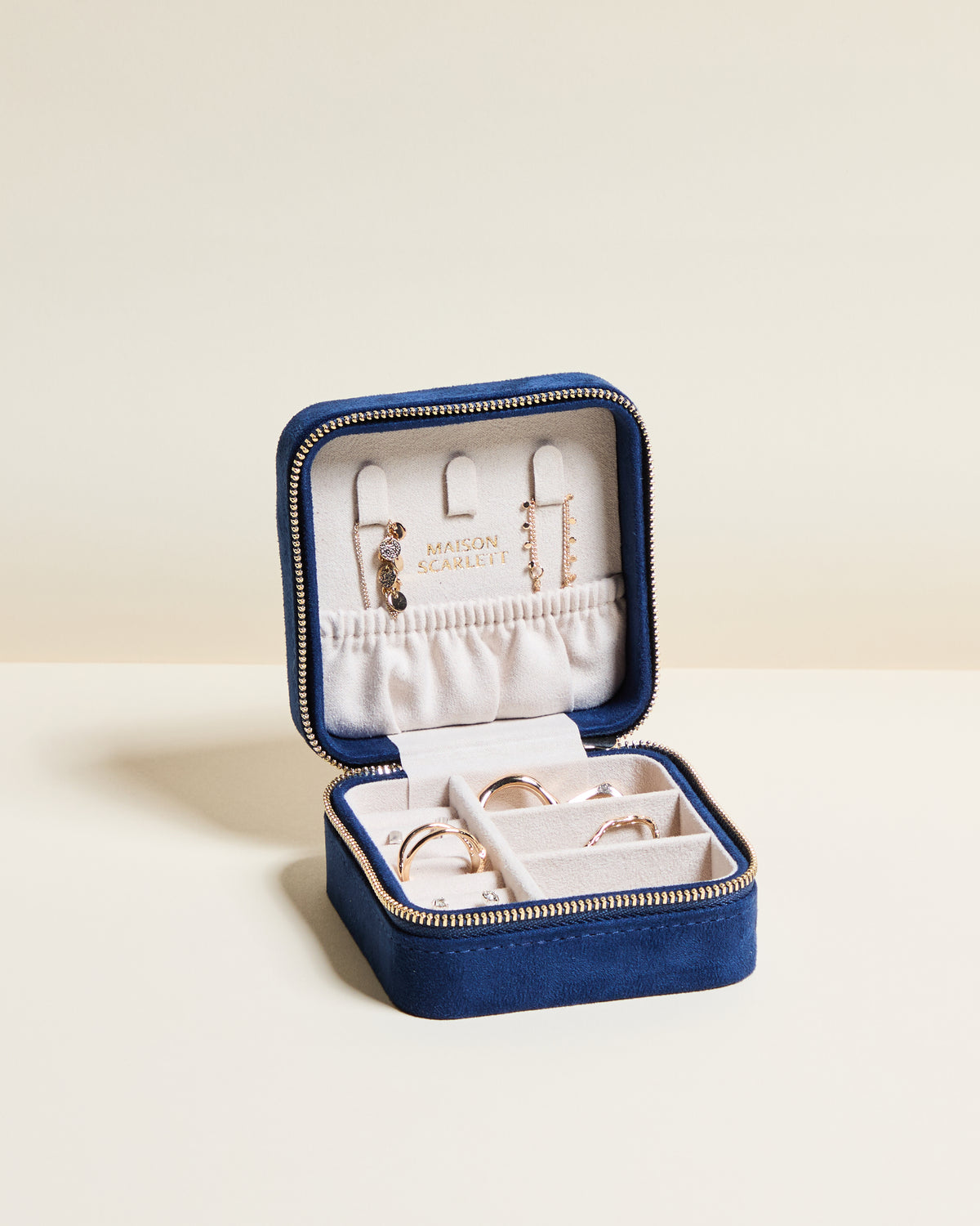 Corinne velvet travel jewelry box