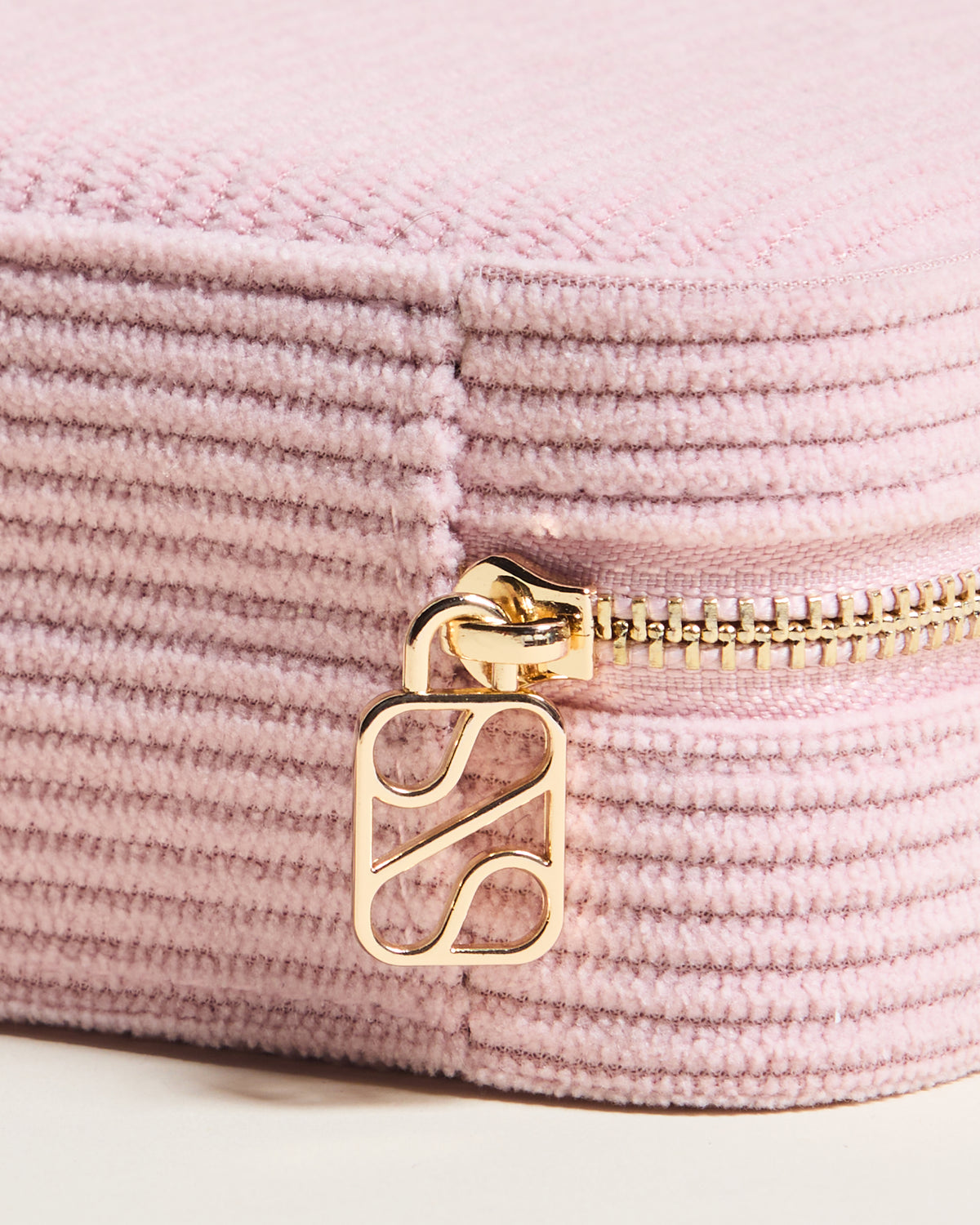 Corinne corduroy travel jewelry box