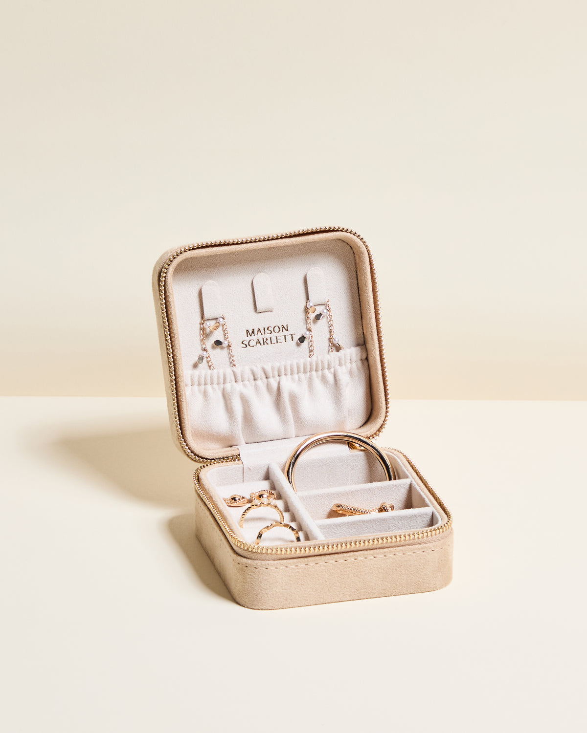 Corinne velvet travel jewelry box