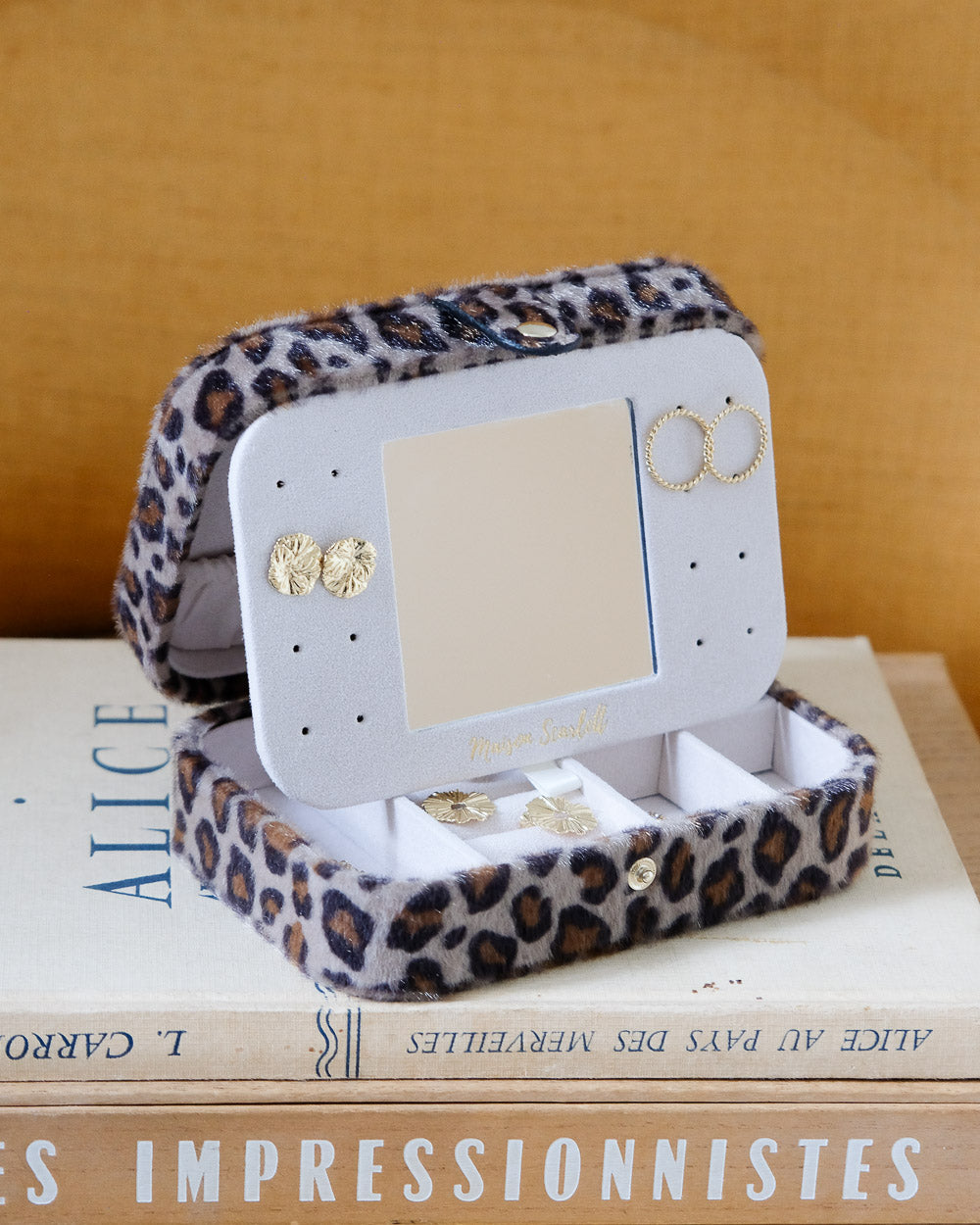 Brigitte leopard travel jewelry box-feature-1