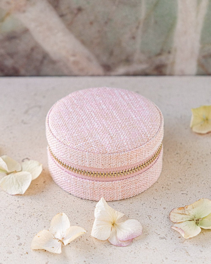 Yvonne linen effect travel jewelry box