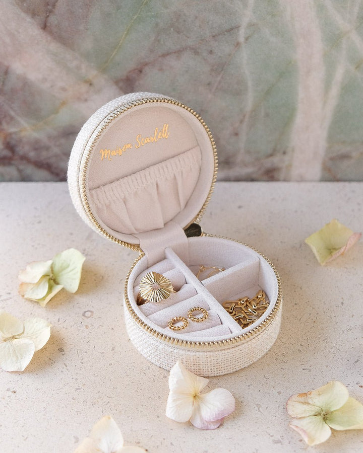 Yvonne linen effect travel jewelry box