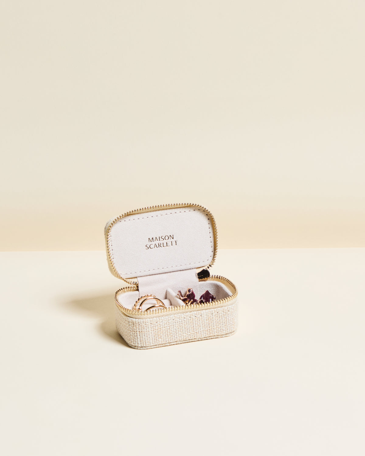 Marie mini linen travel jewelry box