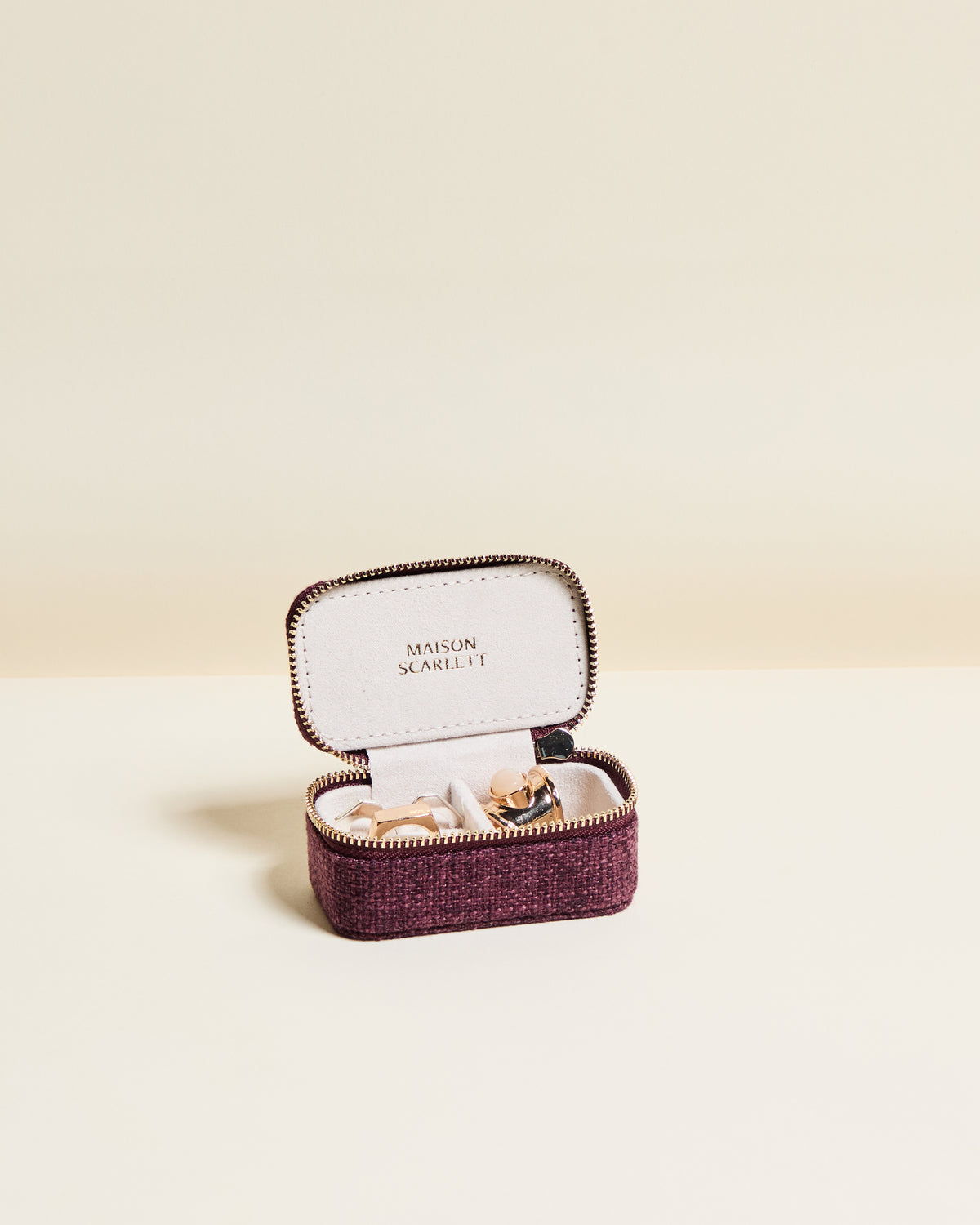 Marie mini linen travel jewelry box