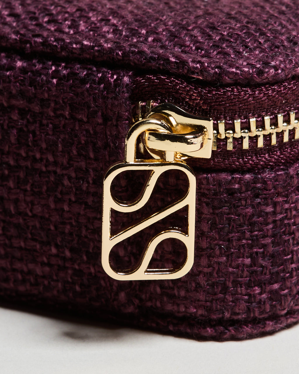 Marie mini linen travel jewelry box