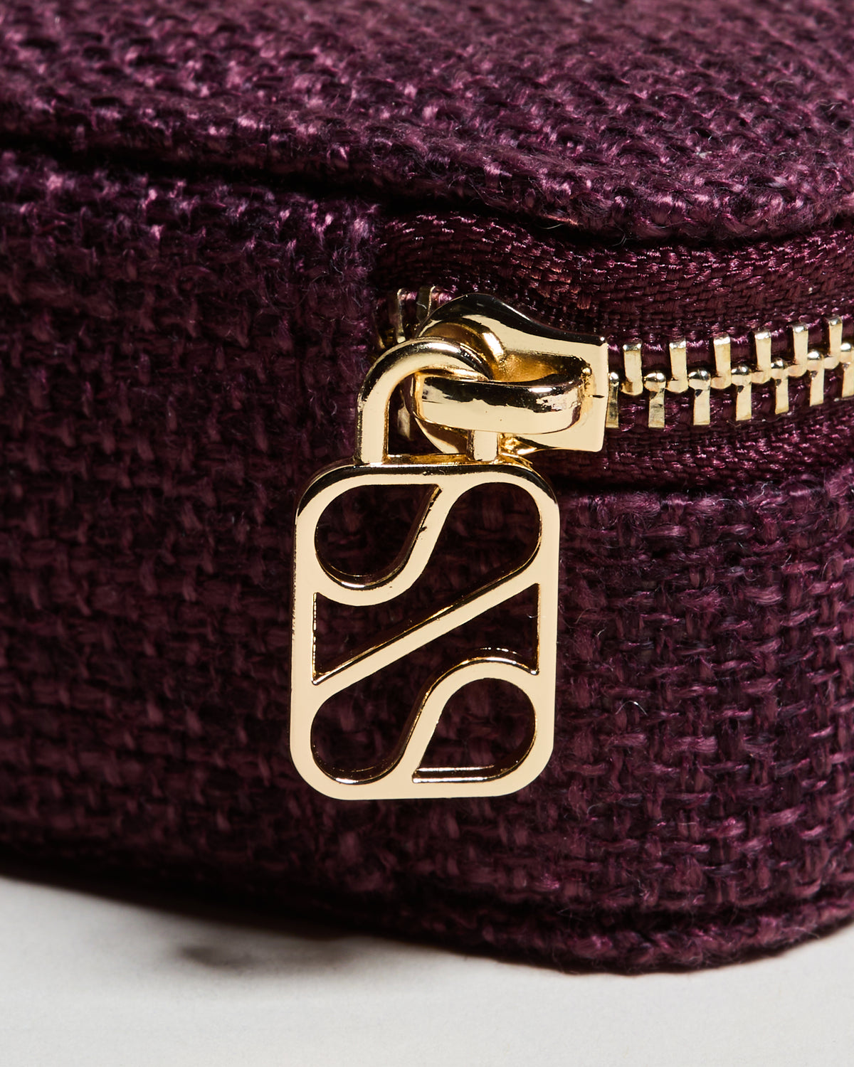 Marie mini linen travel jewelry box