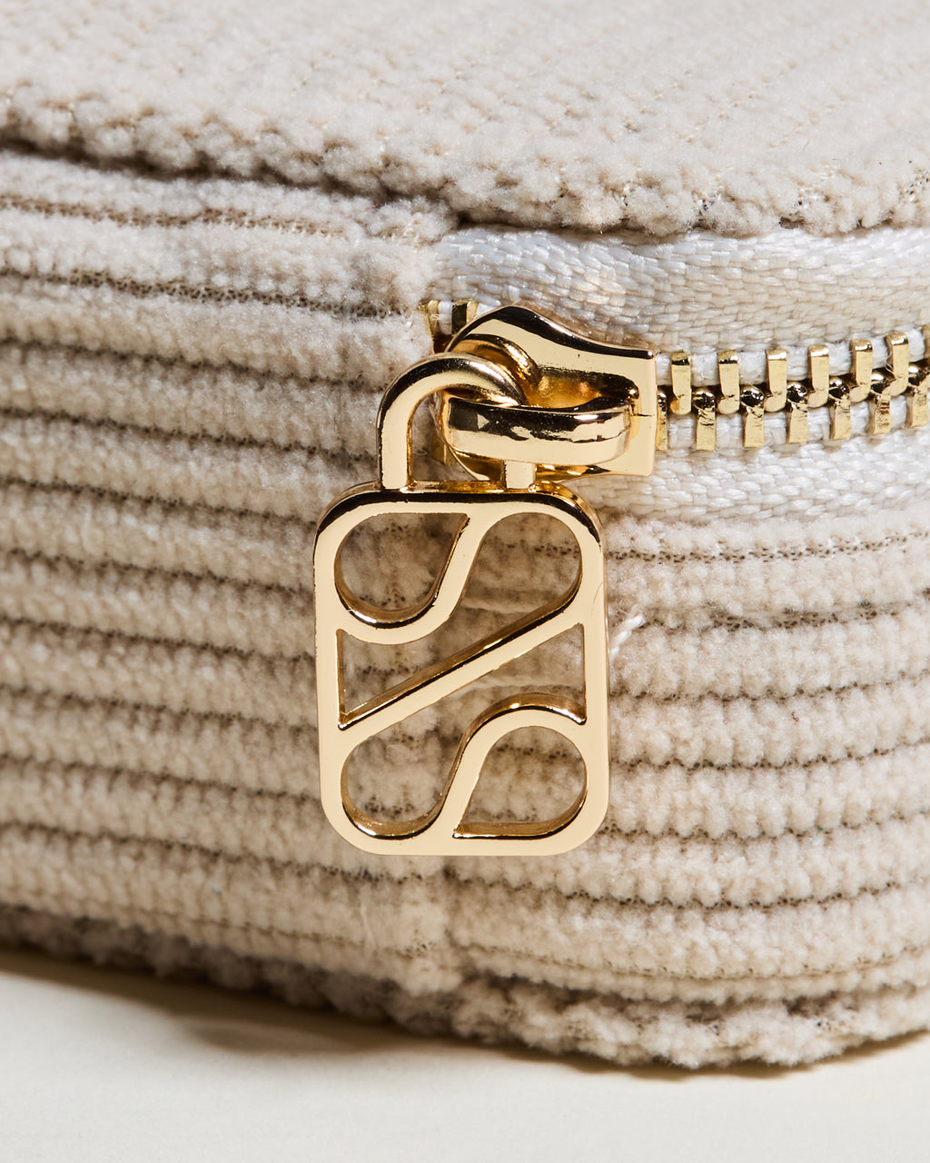 Marie Corduroy Mini Travel Jewelry Box