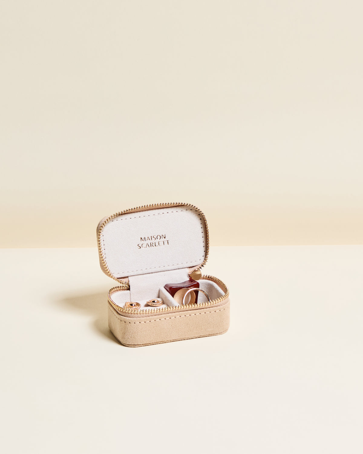 Marie velvet mini travel jewelry box