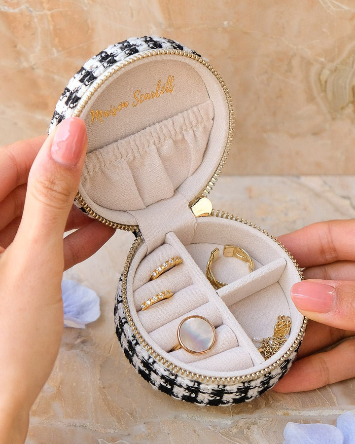 Yvonne houndstooth travel jewelry box