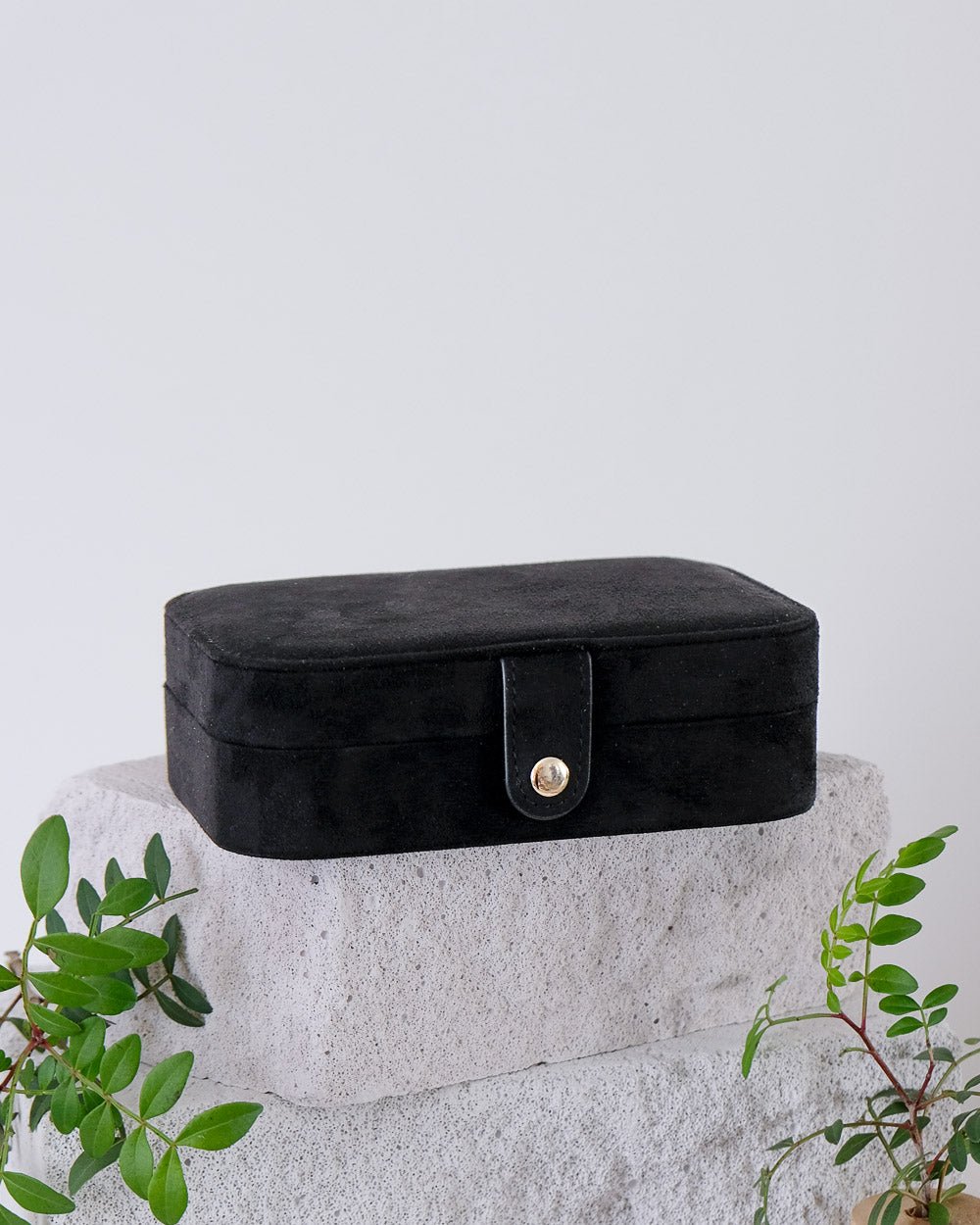 Brigitte velvet travel jewelry box - outlet
