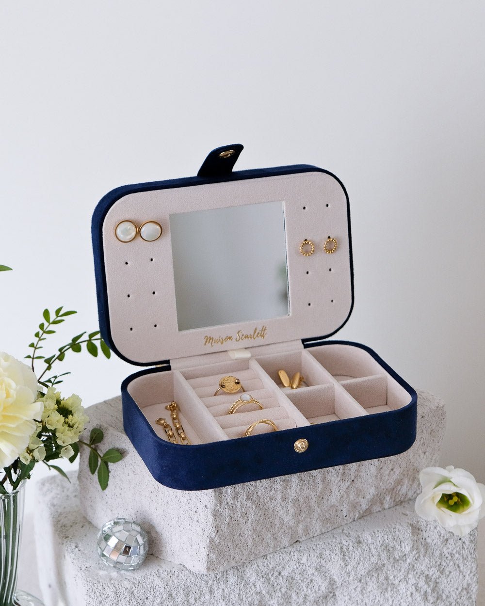 Brigitte velvet travel jewelry box - outlet
