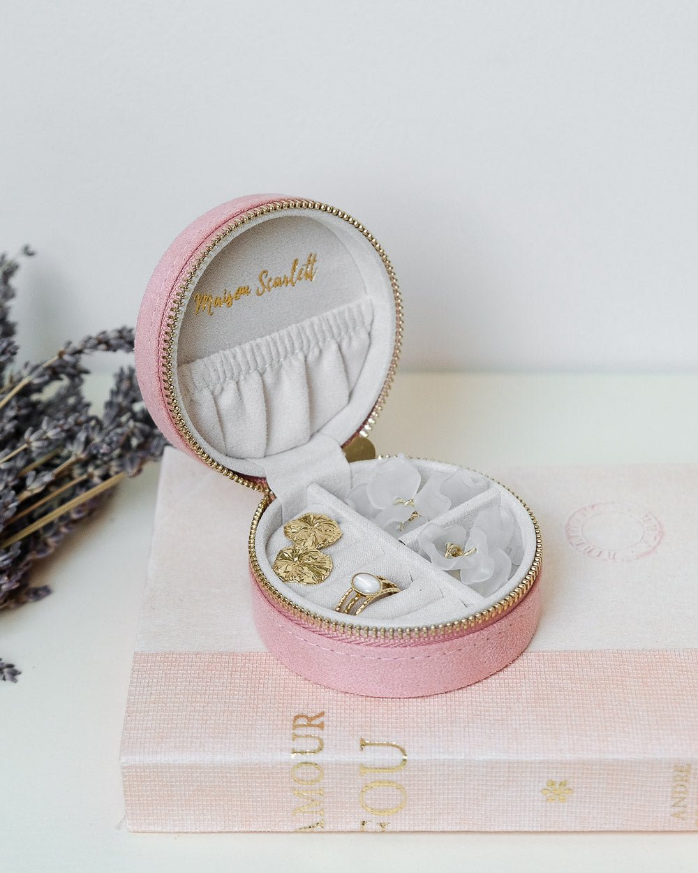 Yvonne Velvet Travel Jewelry Box - Outlet