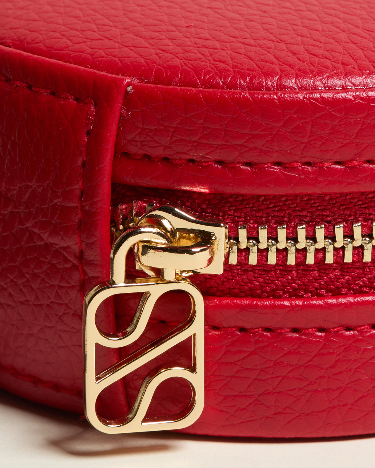 Yvonne PU leather travel jewelry box