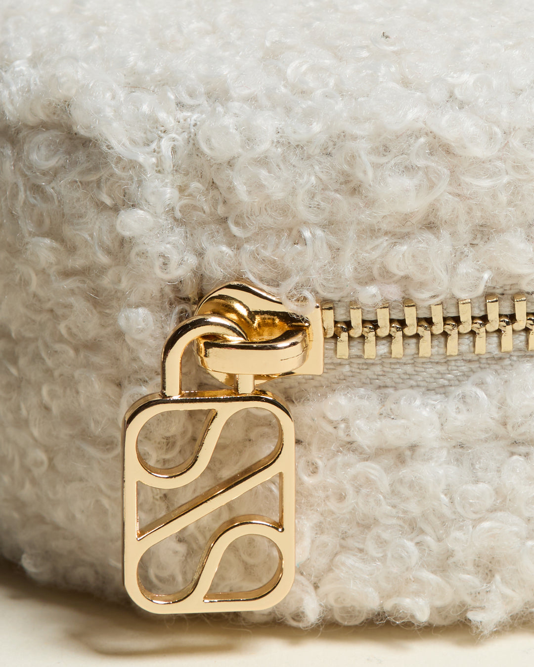 Yvonne teddy travel jewelry box 