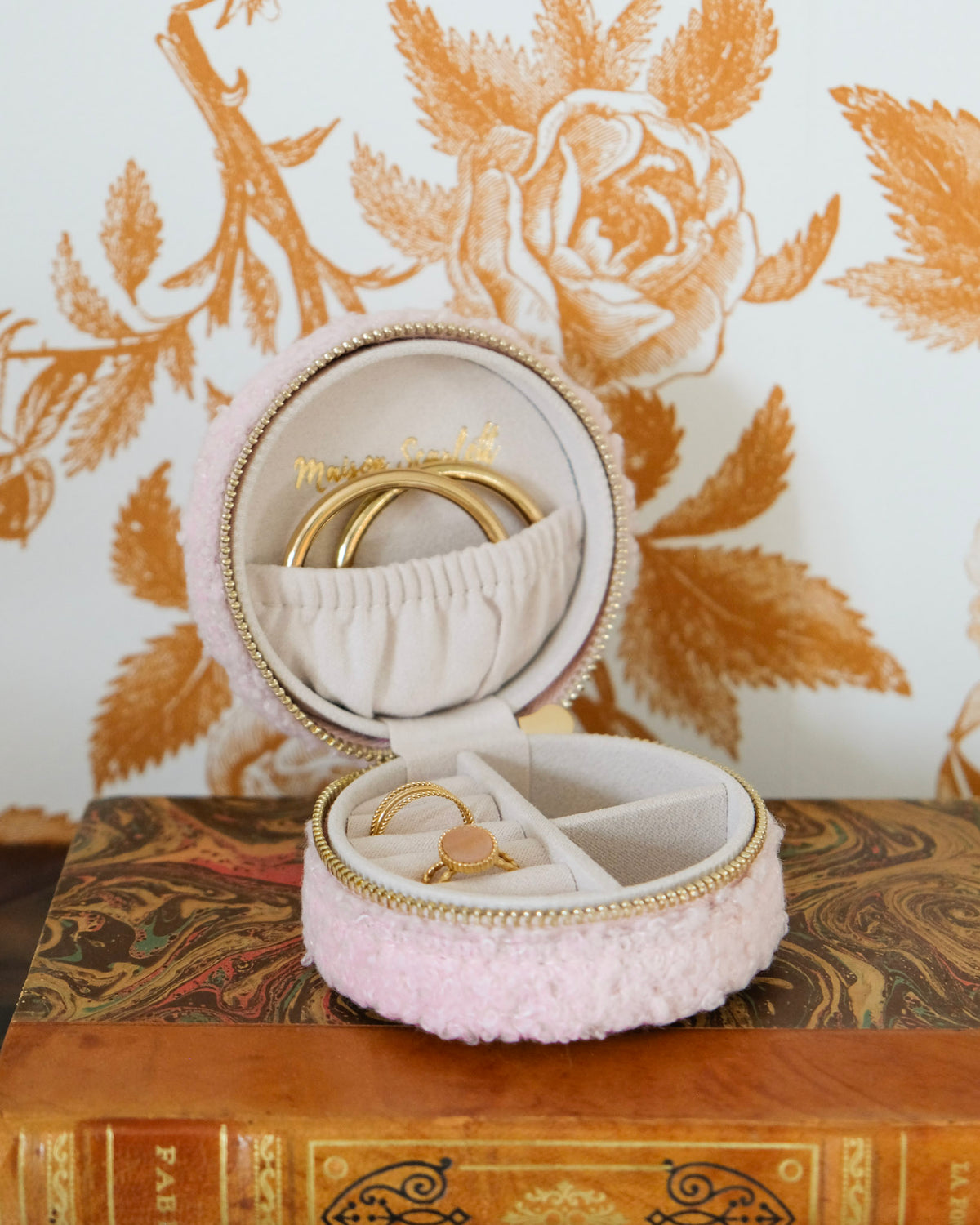 Yvonne teddy fabric travel jewelry box - outlet