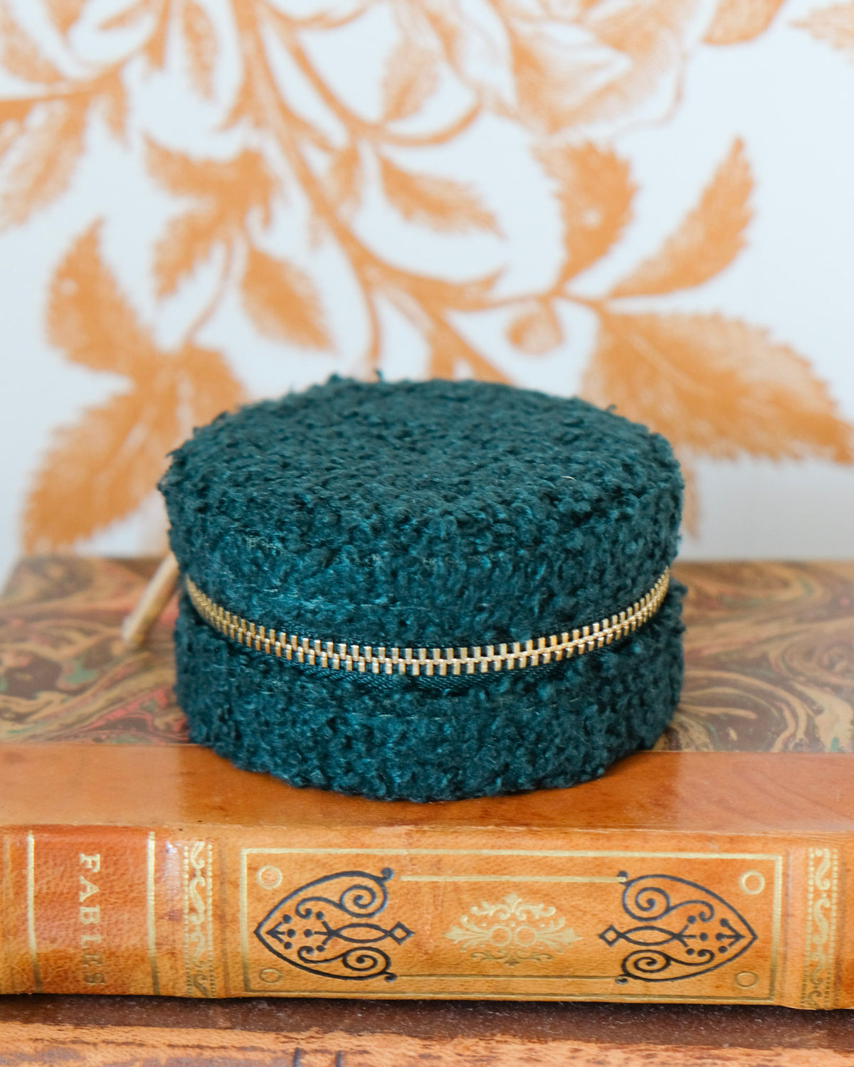 Yvonne teddy fabric travel jewelry box - outlet