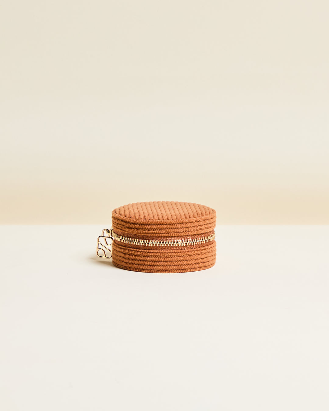 Yvonne corduroy travel jewelry box