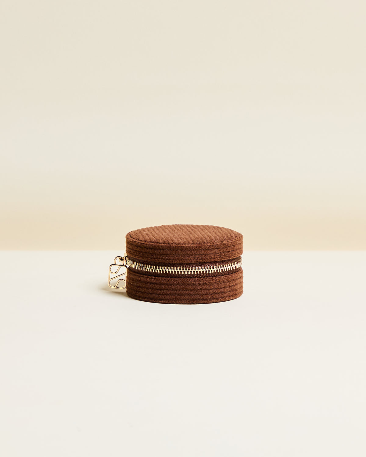 Yvonne corduroy travel jewelry box