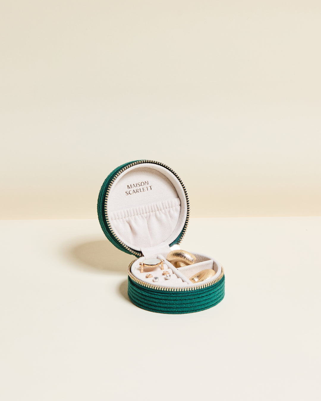 Yvonne corduroy travel jewelry box
