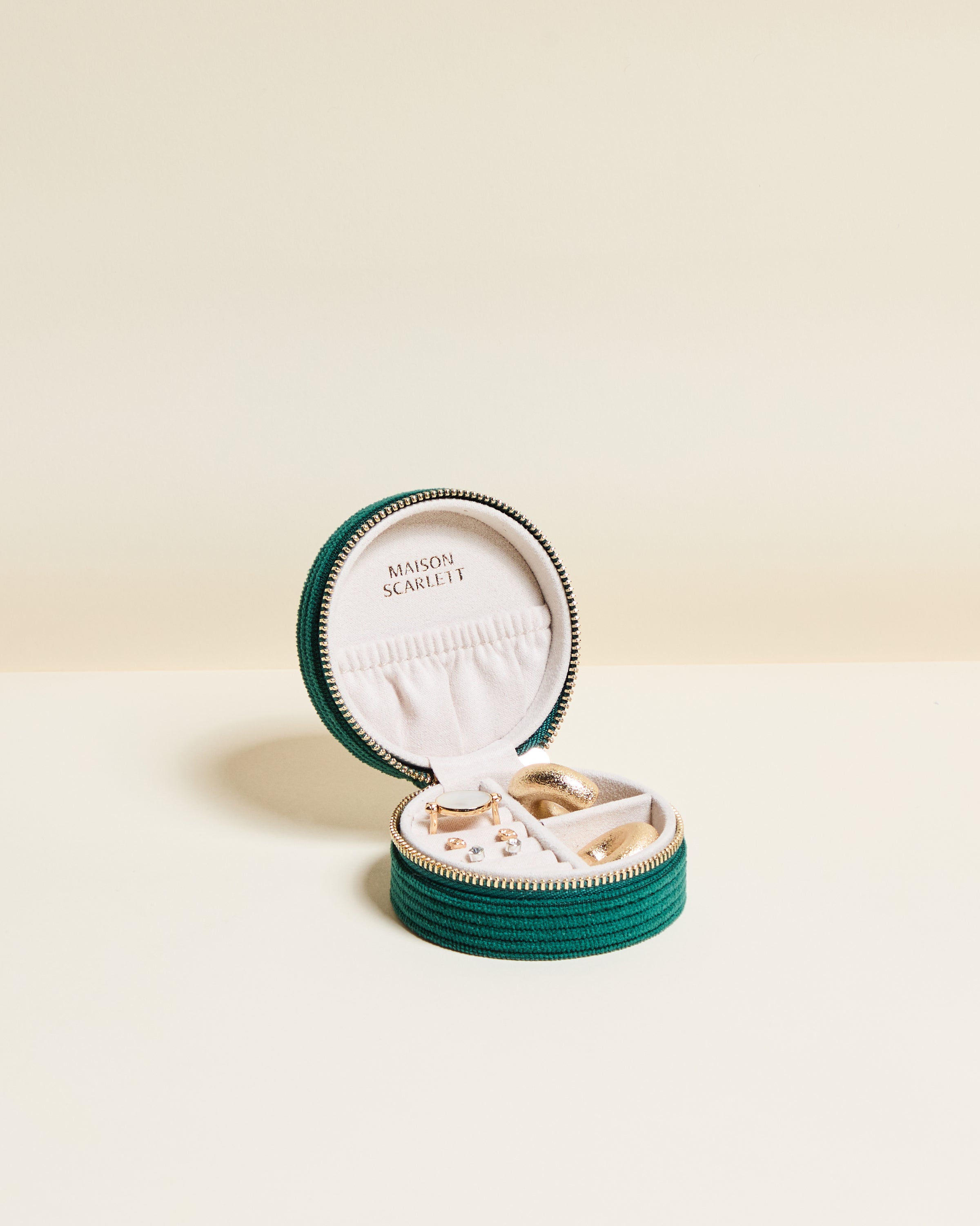 Yvonne corduroy travel jewelry box