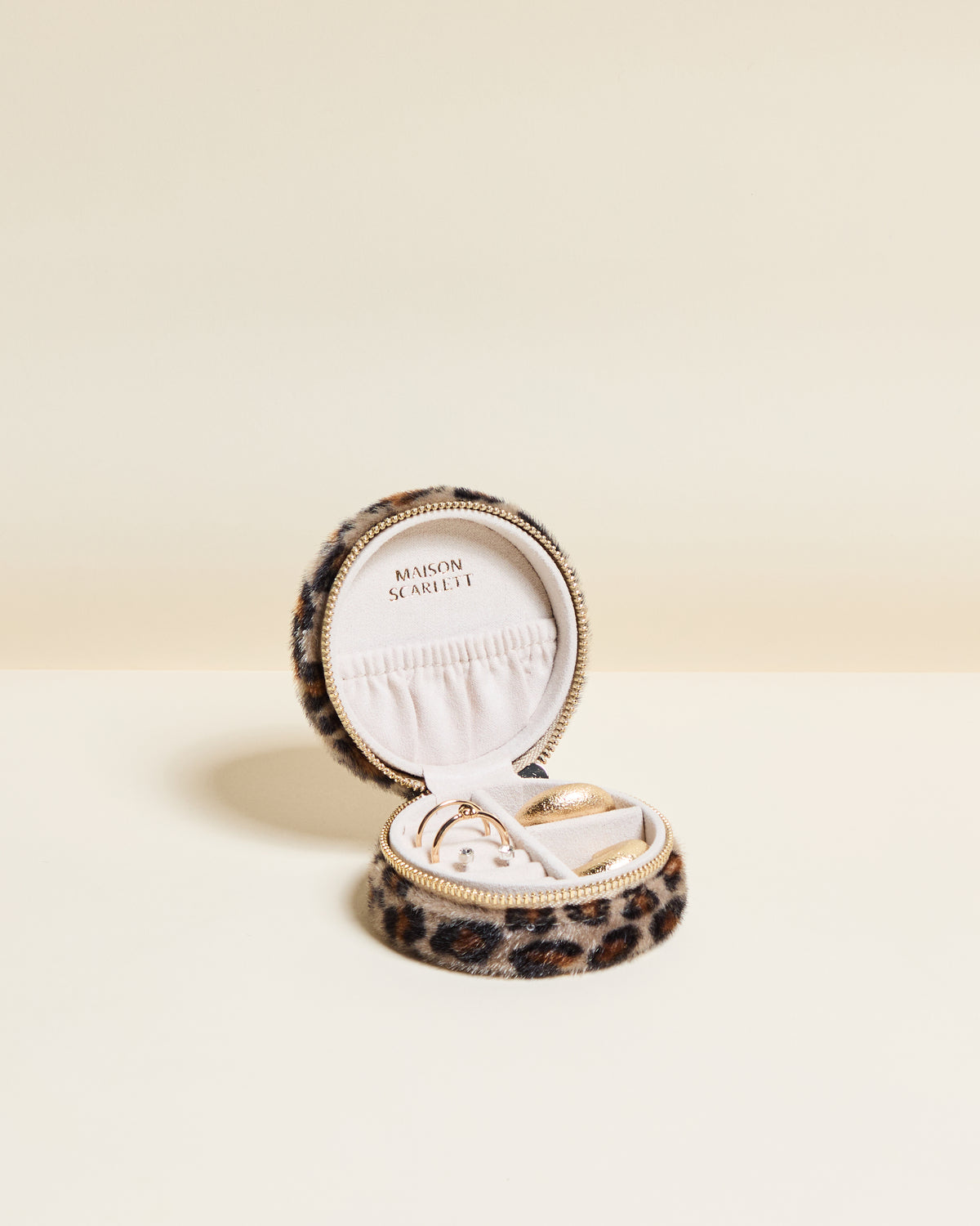 Yvonne leopard travel jewelry box