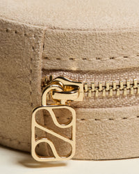 Yvonne velvet travel jewelry box