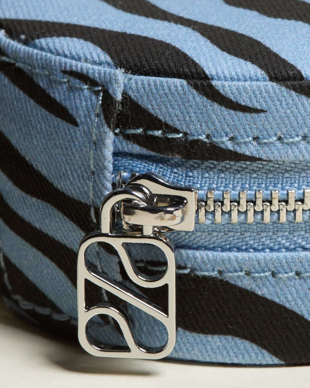 Yvonne Zebra Travel Jewelry Box