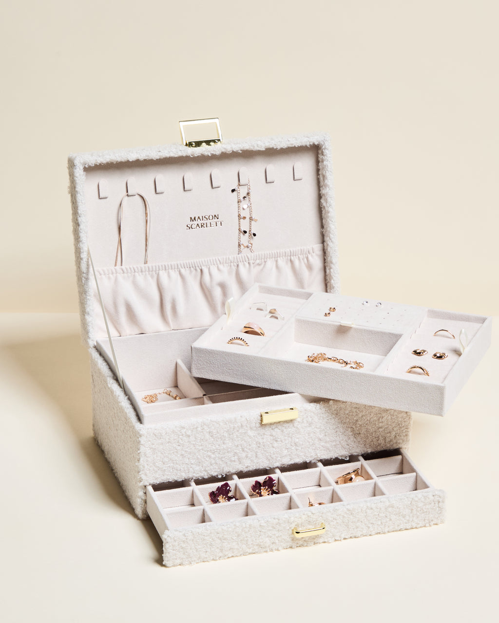 Denise bouclé jewelry box