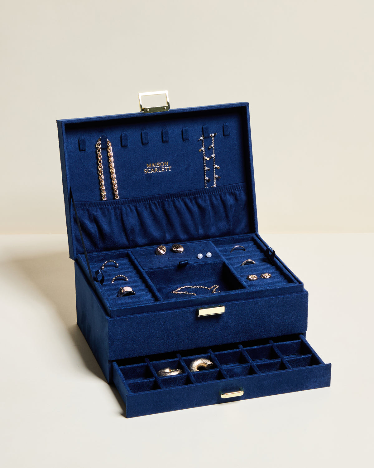 Denise velvet jewelry box