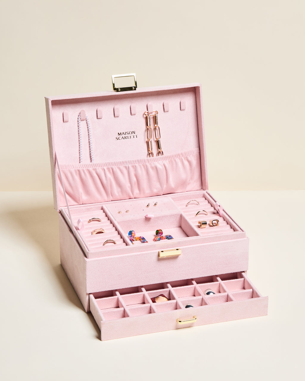 Denise velvet jewelry box