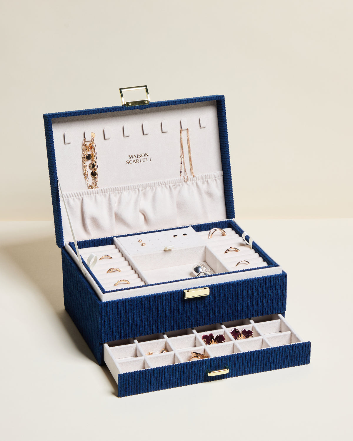 Denise corduroy jewelry box