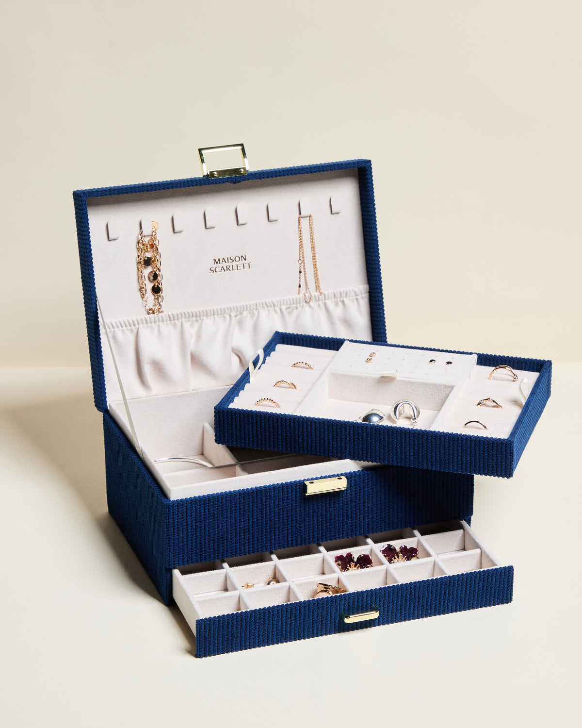 Denise corduroy jewelry box