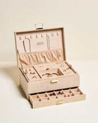 Denise velvet jewelry box