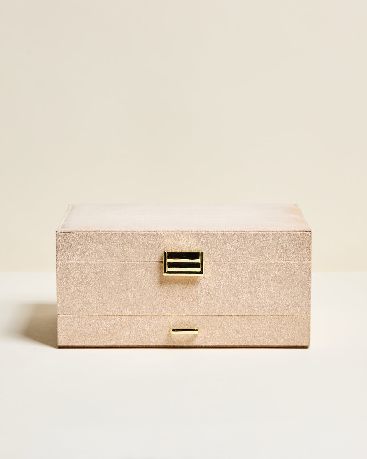 Denise velvet jewelry box