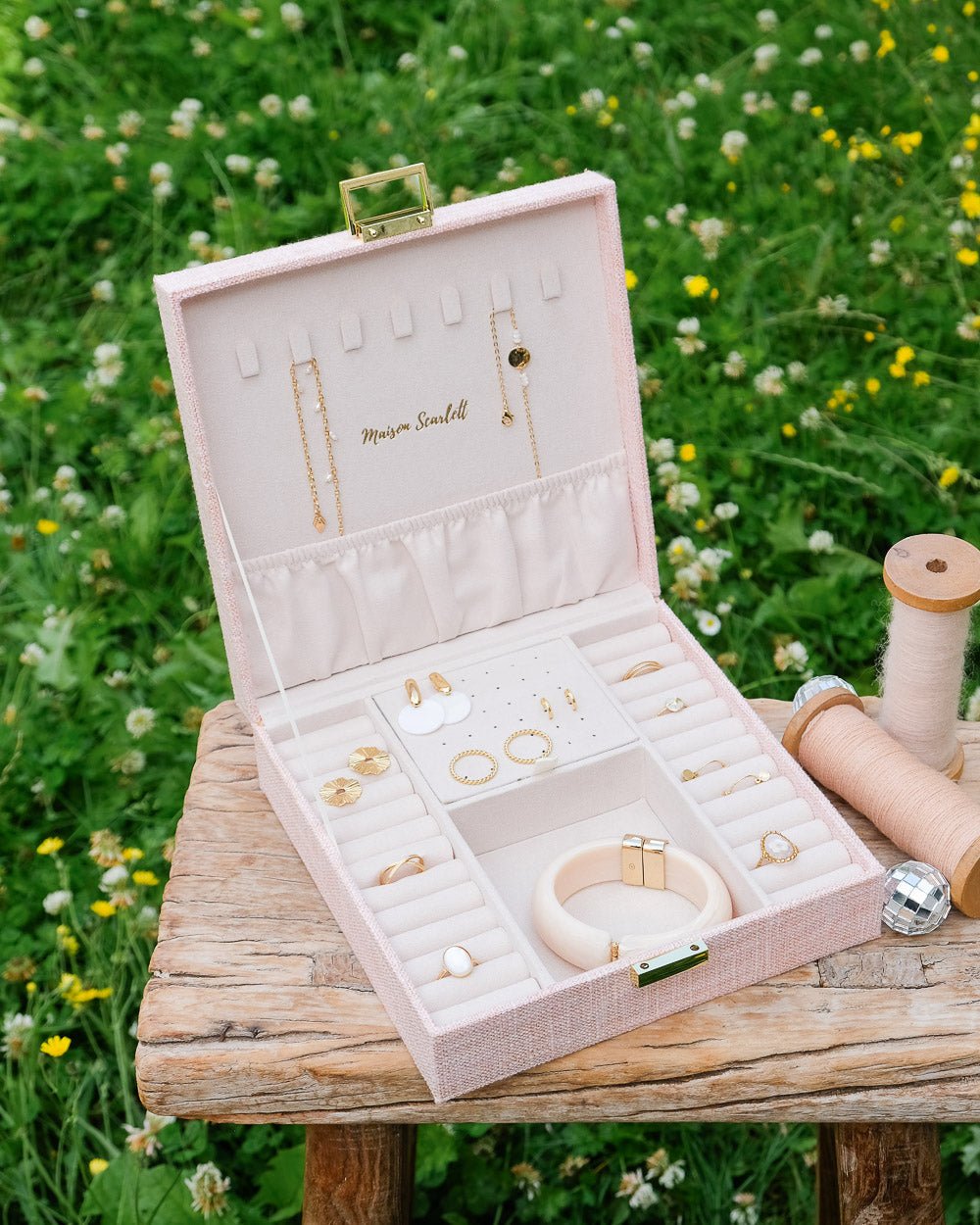 Linen-effect Anne jewelry box - outlet