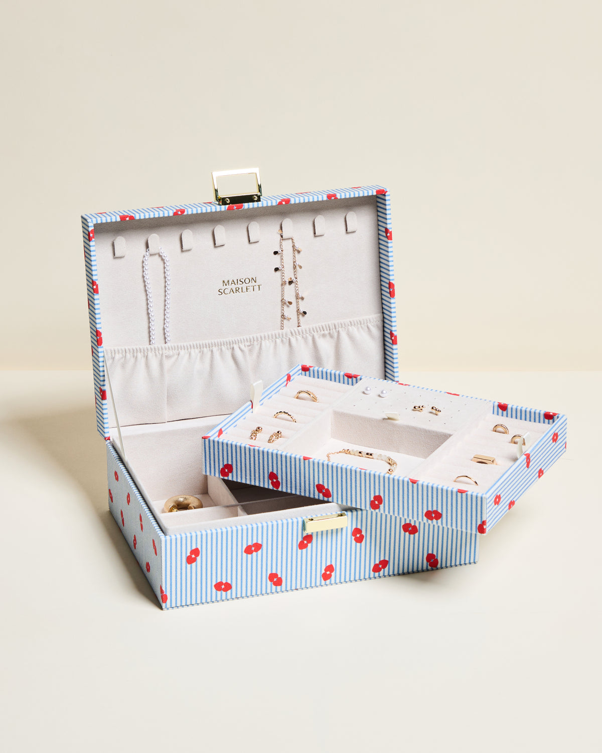 Louise Half-Spoken Jewelry Box