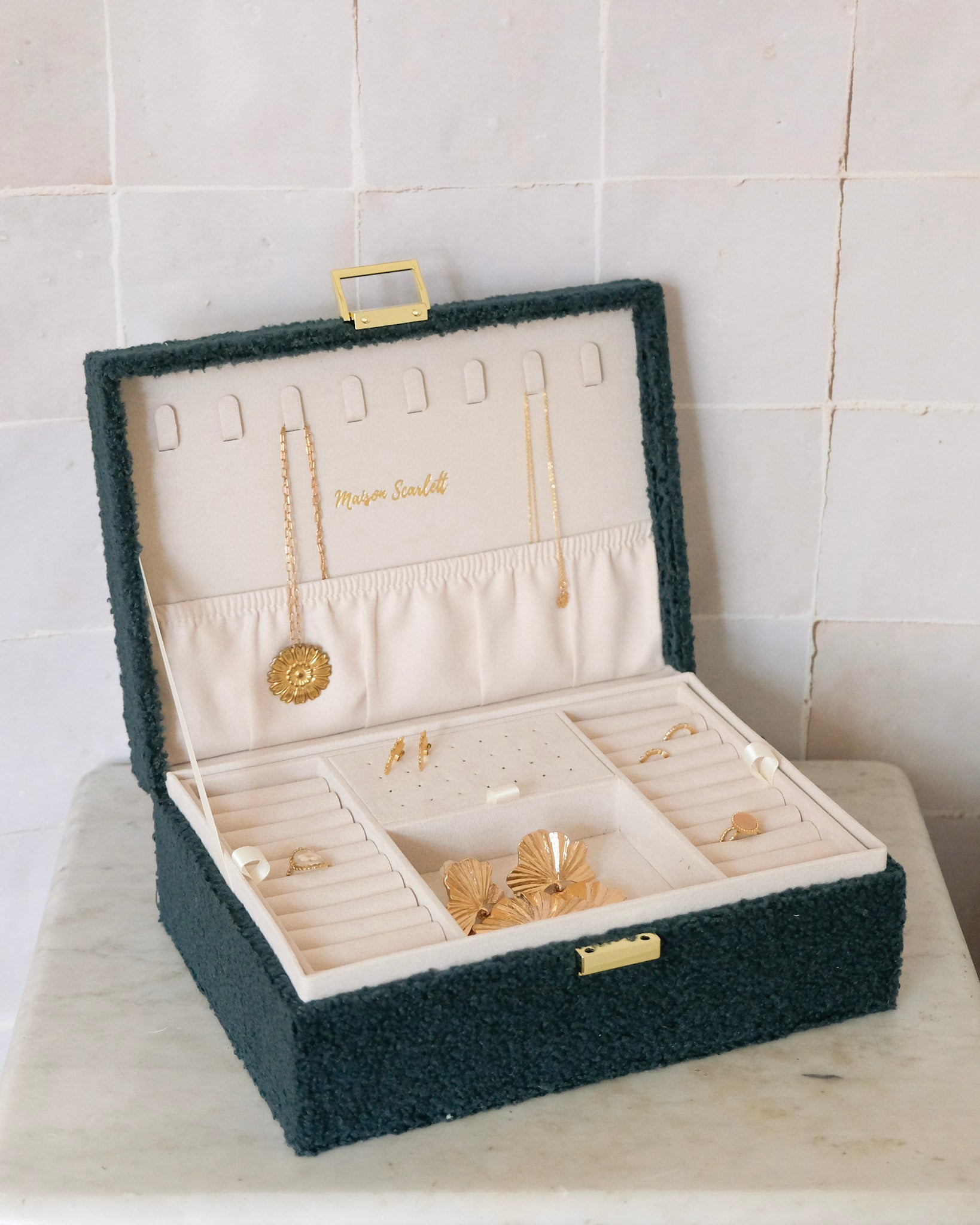 Louise fluffy jewelry box - outlet