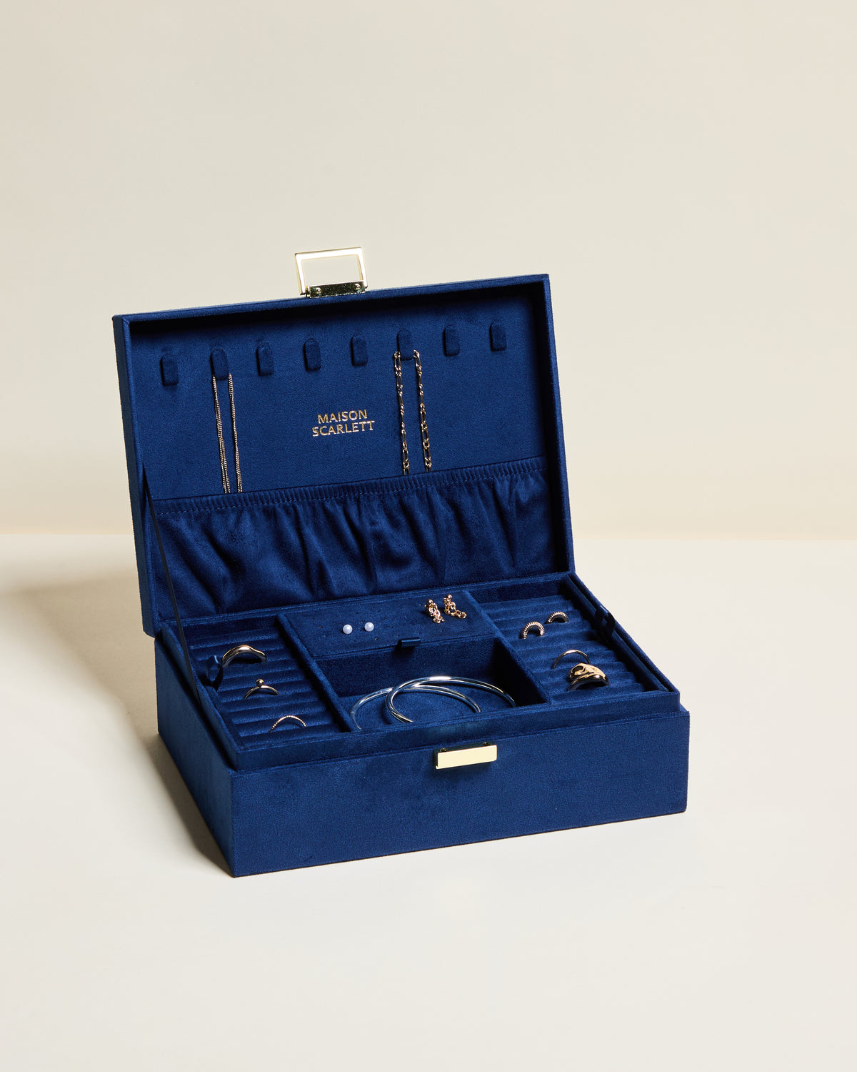Louise Velvet Jewelry Box
