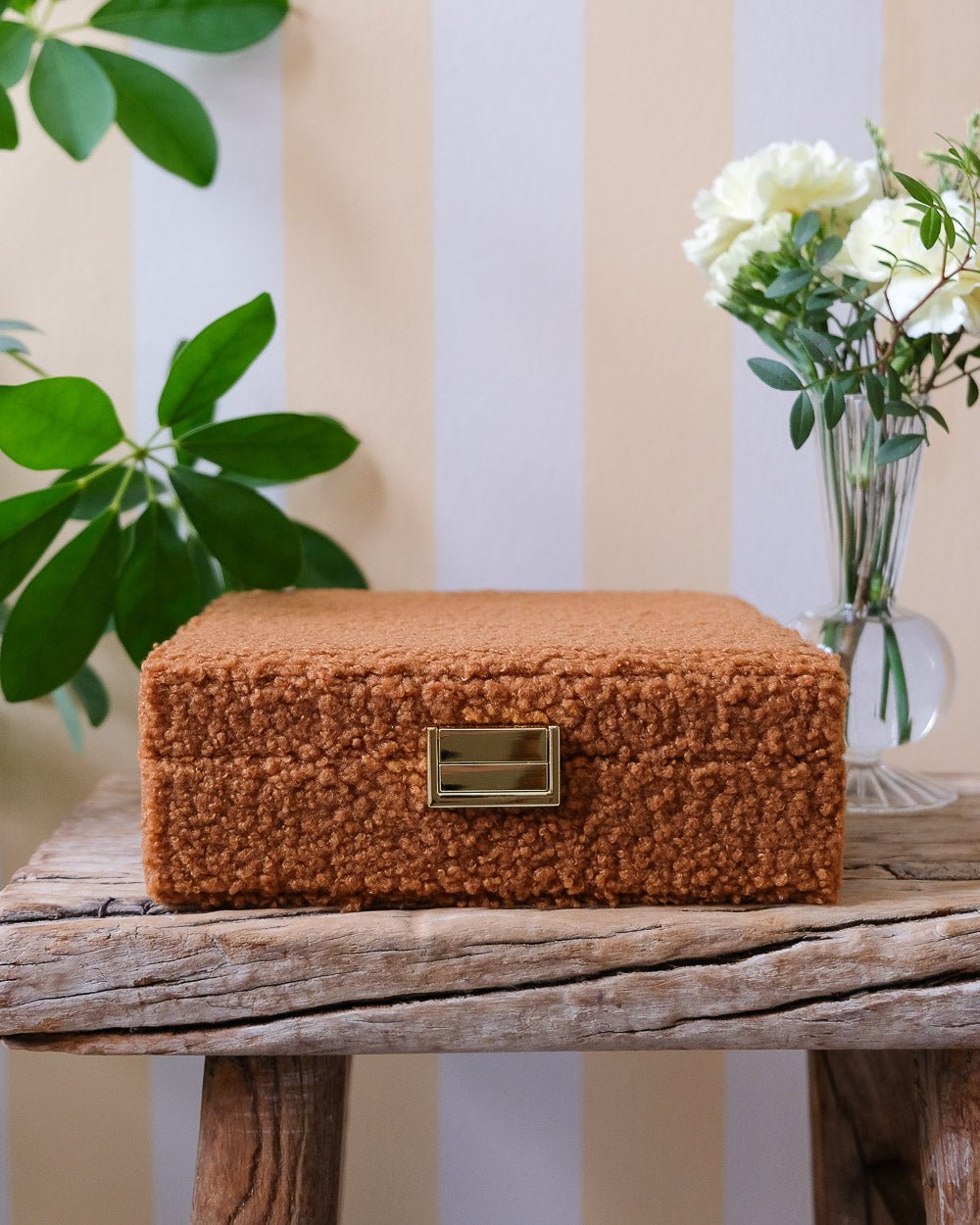 Anne Fuzzy Jewelry Box - Outlet